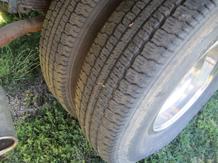 1986-ford-f350-image-9