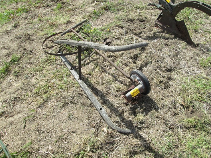 #36760-•-plow-&-edger-image-1