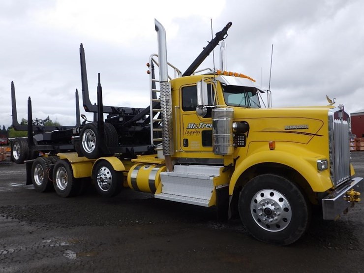 2016-kenworth-w900-image-3