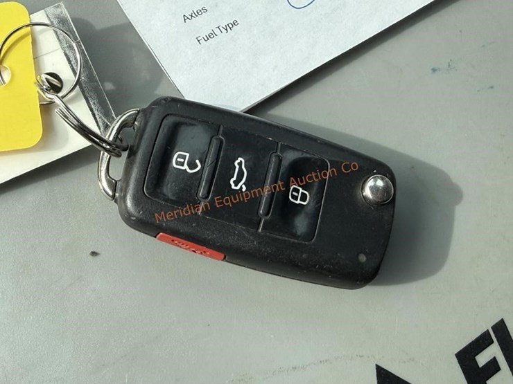 2016-volkswagen-tiguan-image-36