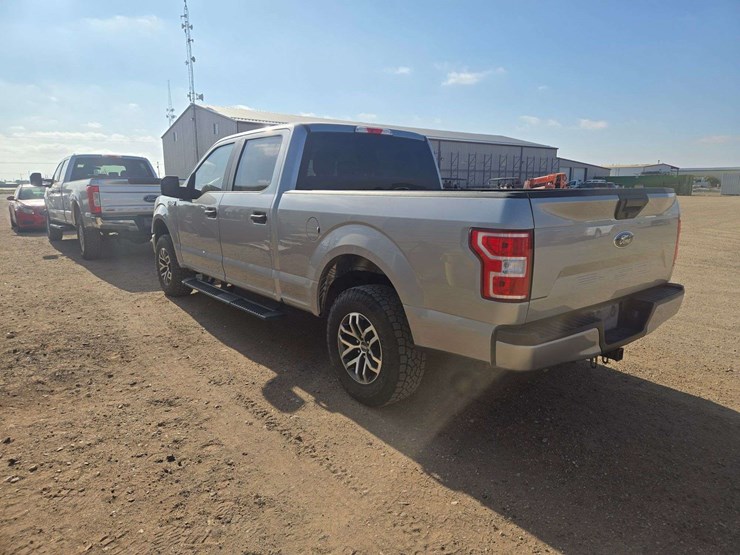 2020-ford-f150-image-4