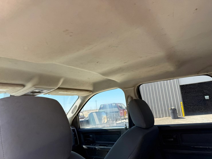 2014-ram-2500-tradesman-image-23