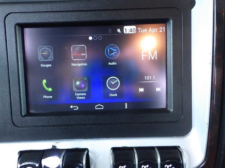 2016-kenworth-w900-image-94