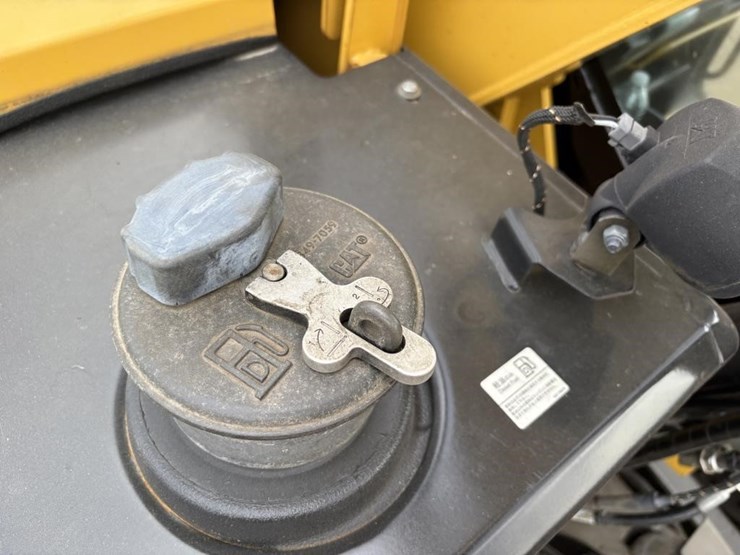 2020-caterpillar-308cr-image-52