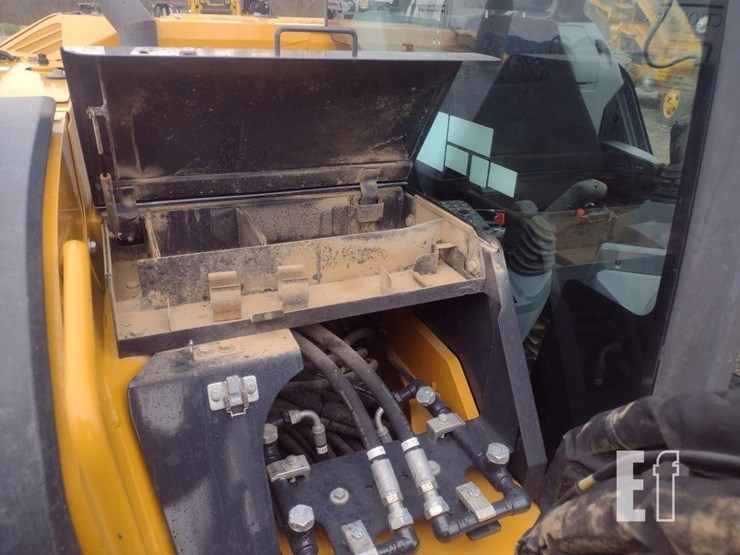 deere-85-p-tier-image-43