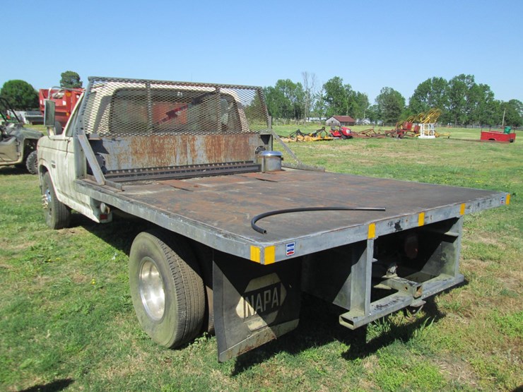 1986-ford-f350-image-4