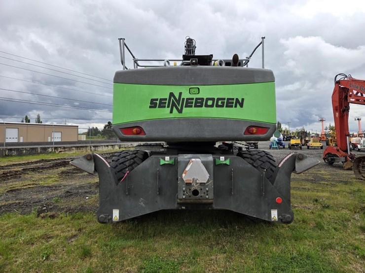 sennebogen-738e-tree-handler-image-4