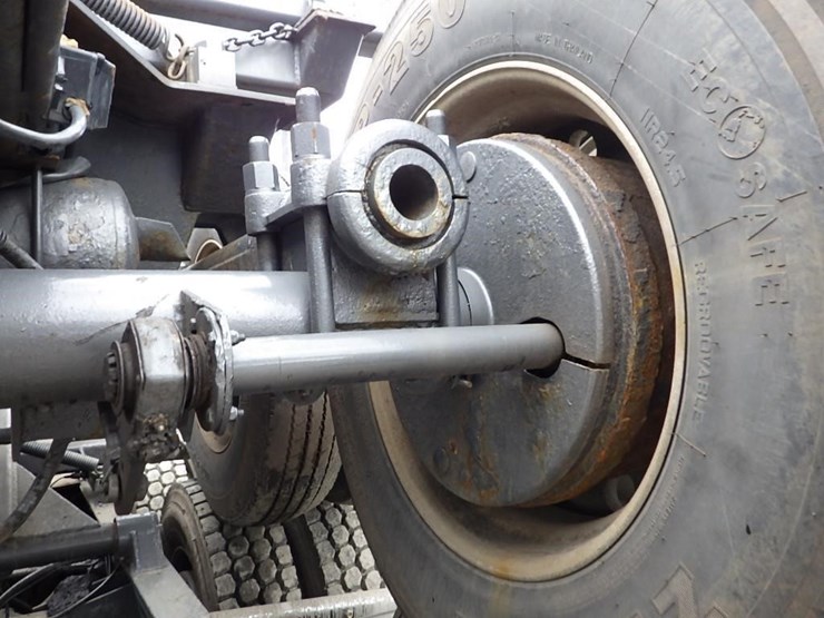 2019-kenworth-t880-image-15