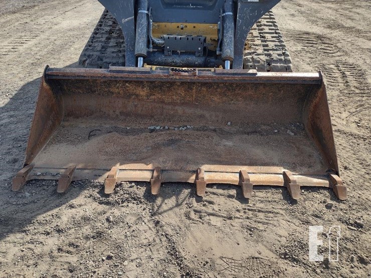 2023-deere-333g-image-19