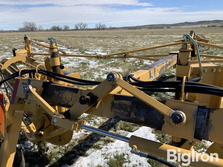 2009-vermeer-r2300-image-19