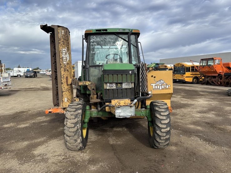 2001-john-deere-6410-image-6