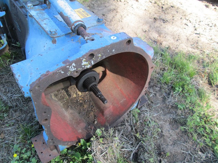 #46194-•-ford-rear-end-&-transmission-image-4