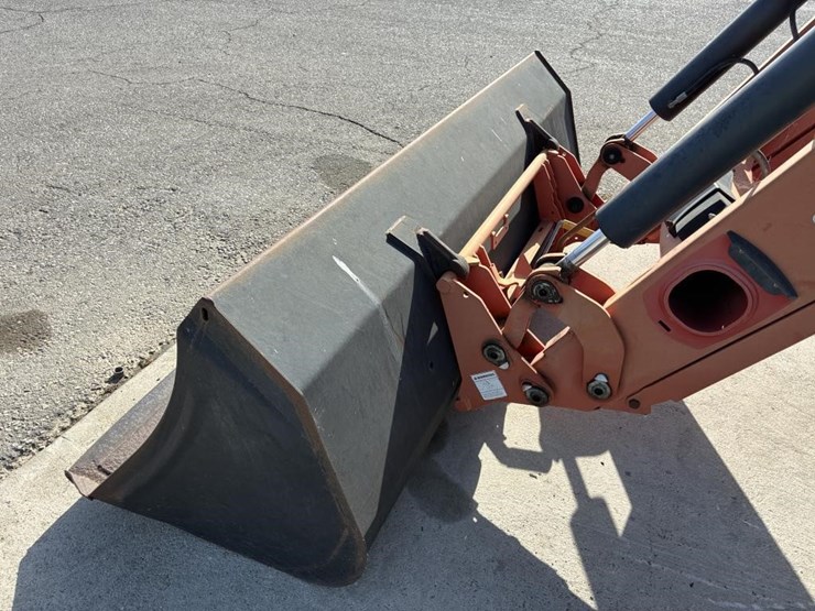 2008-massey-ferguson-6485-image-9