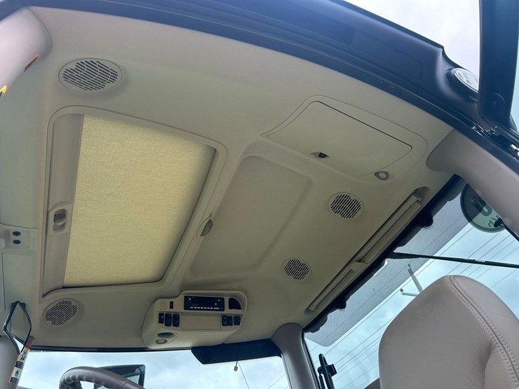 john-deere-cr165-image-29