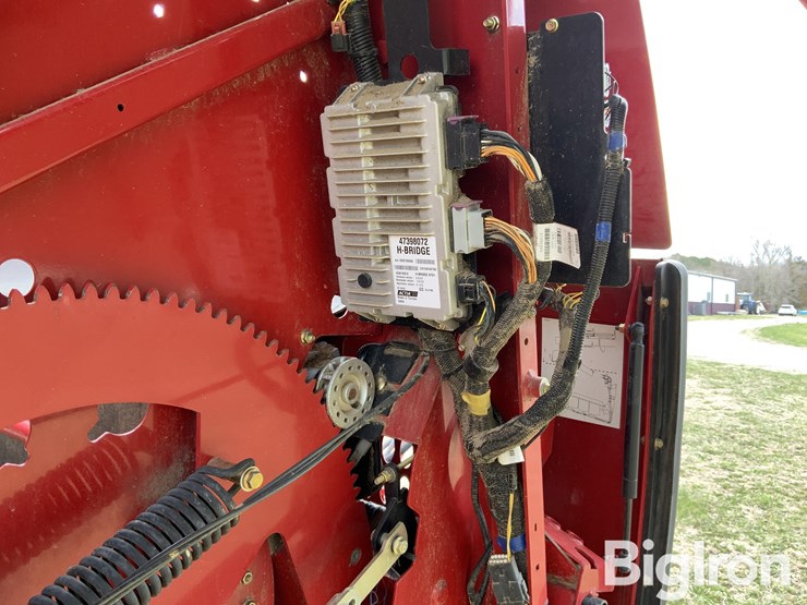 2018-new-holland-roll-belt-560-image-17