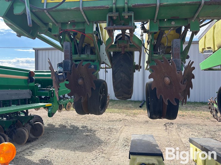 2009-john-deere-1720-image-18