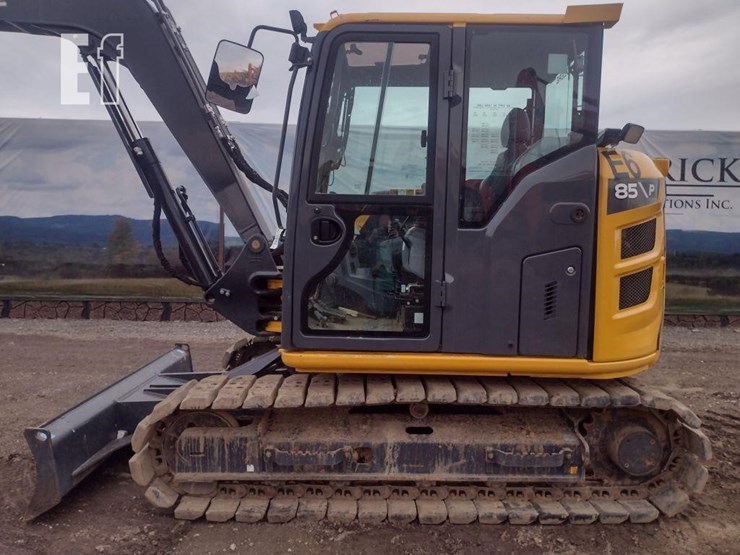 deere-85-p-tier-image-11