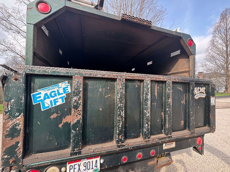 2008-ford-f550-image-11