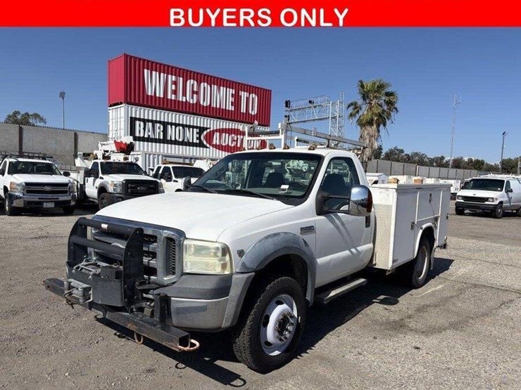 2006-ford-f450-image-1