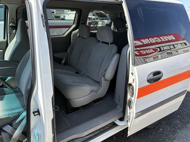 2003-ford-windstar-image-10