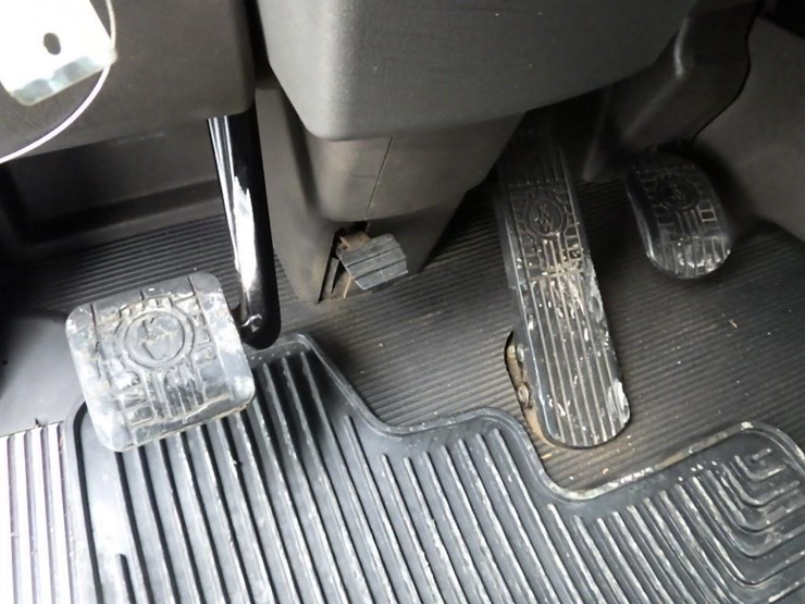 2016-kenworth-w900-image-82