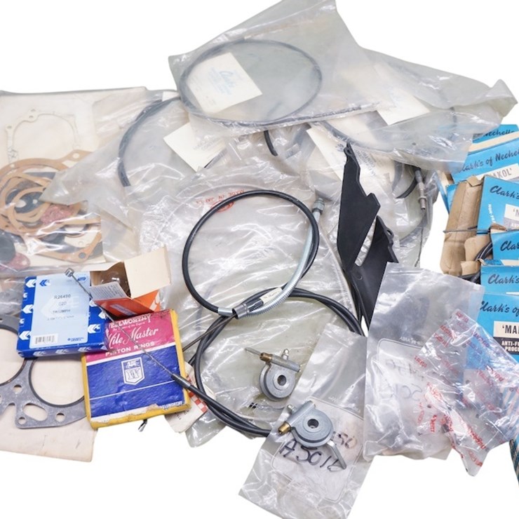 British - Wassell, Domi Racer, Britax etc… Miscellaneous Parts Lot