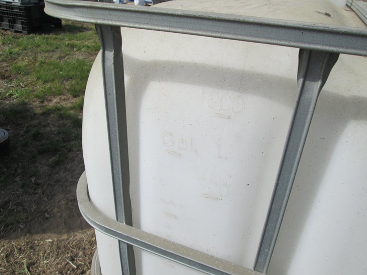 #45967-•-lot-of-(2)-250gal-plastic-tote-w/-cages-image-3