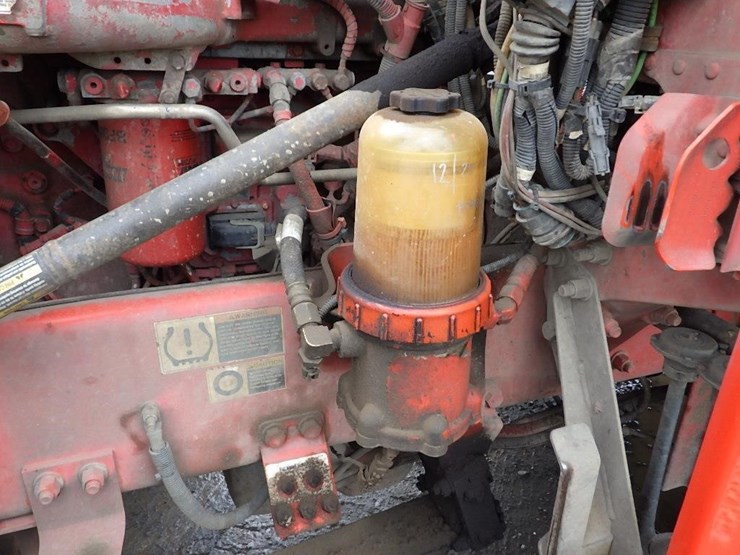 2016-peterbilt-3-axle-logging-truck-image-55