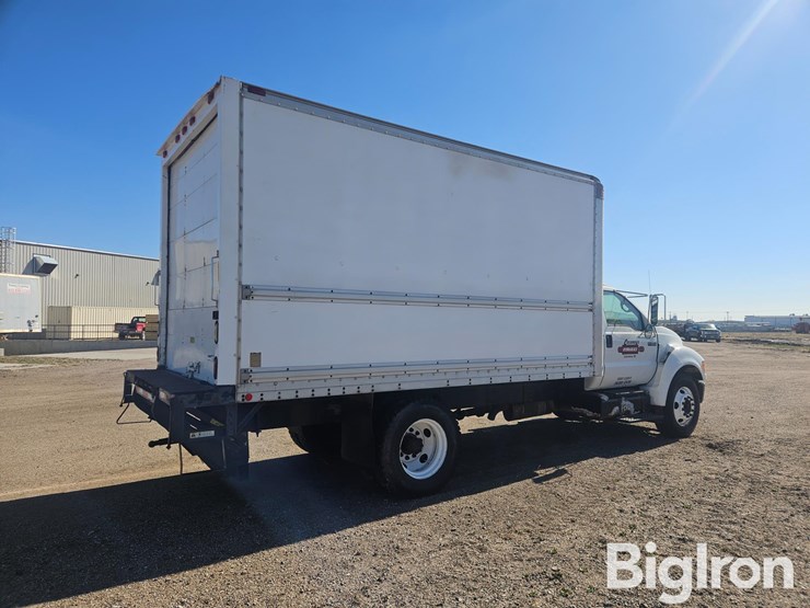 2004-ford-f650-image-5