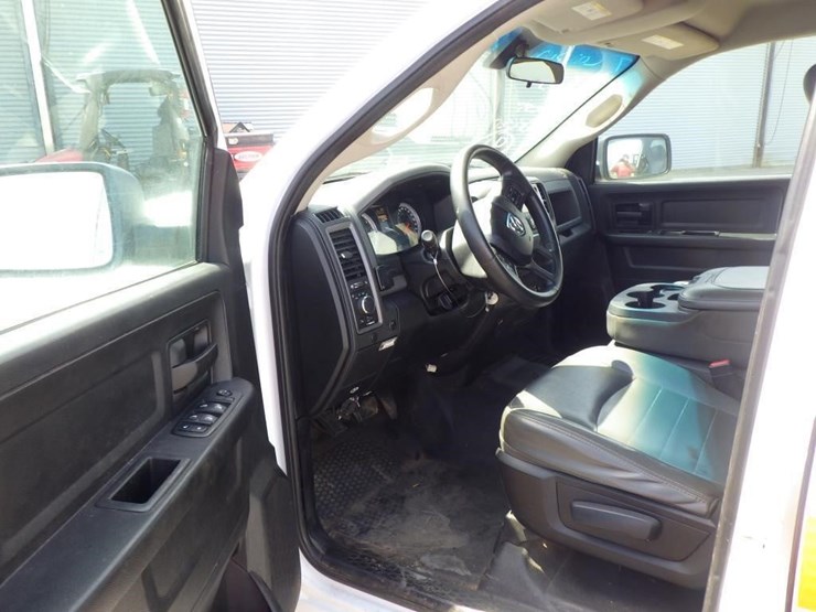 2014-dodge-1500-image-5