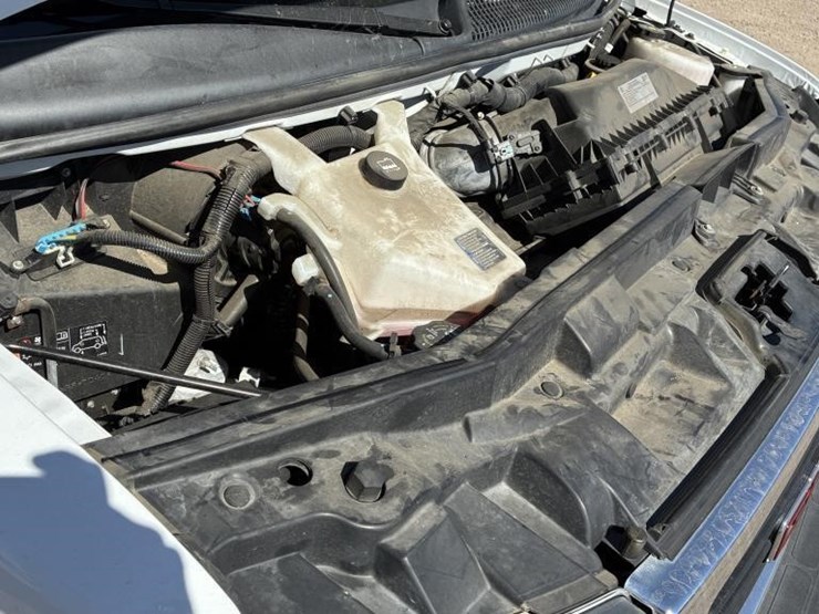 2021-gmc-3500-image-8