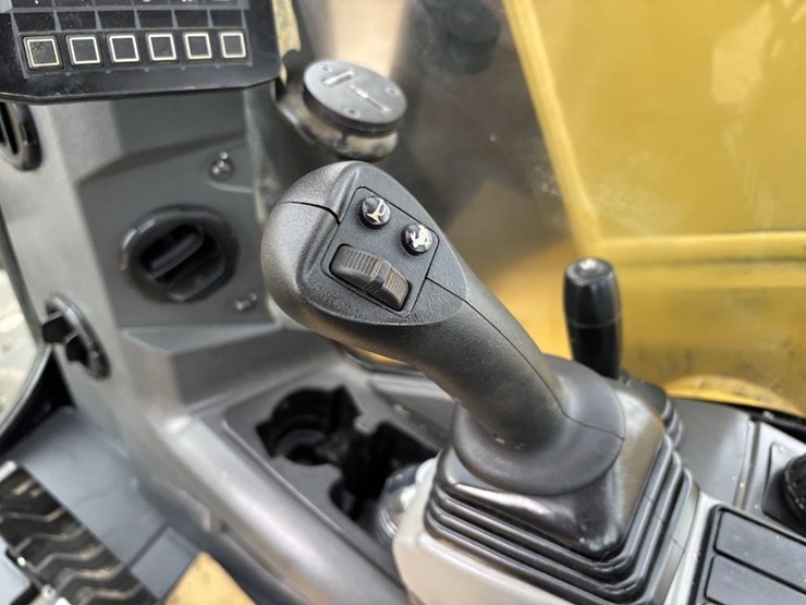 2020-caterpillar-308cr-image-29