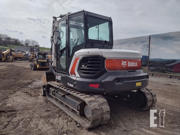 2020-bobcat-e85-image-38