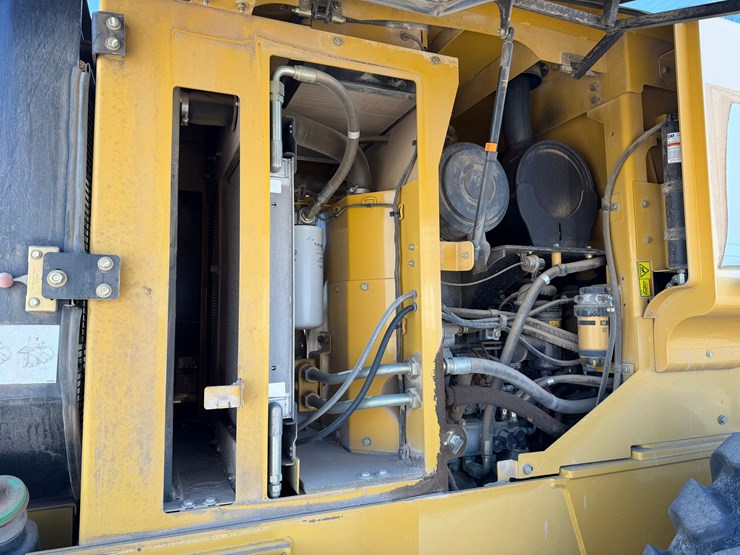 2007-caterpillar-928g-image-11
