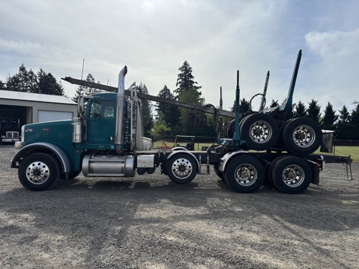 2018-peterbilt-367-image-1