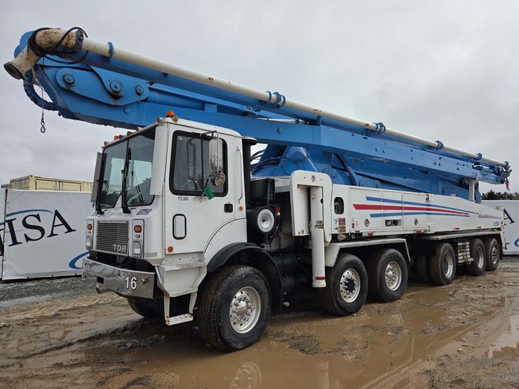 2006-tor-truck-corporation-61sx-pump-truck-image-1