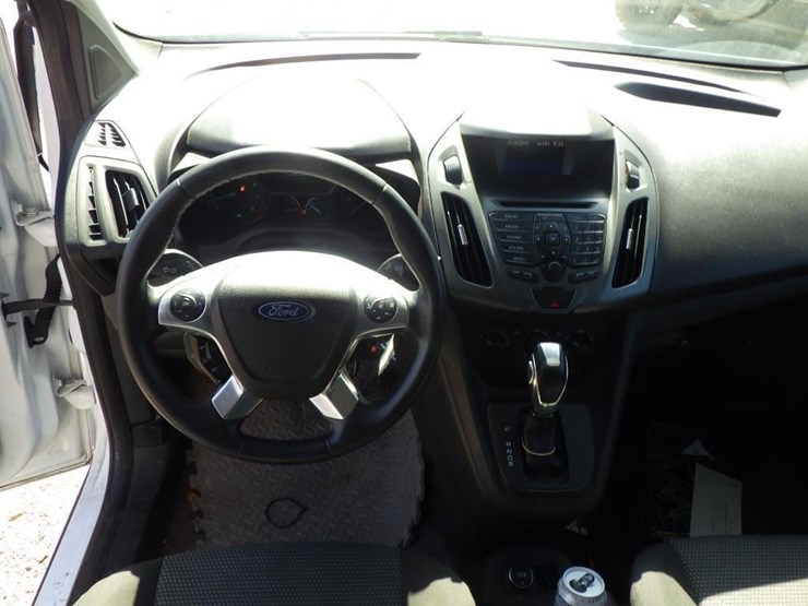 2016-ford-transit-connect-image-10