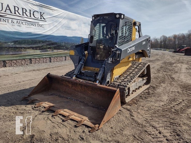 2023-deere-333g-image-30