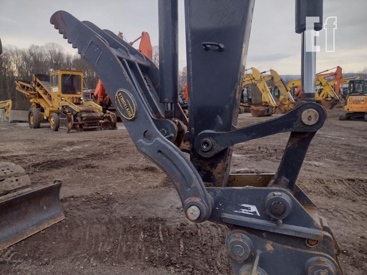 deere-85-p-tier-image-28