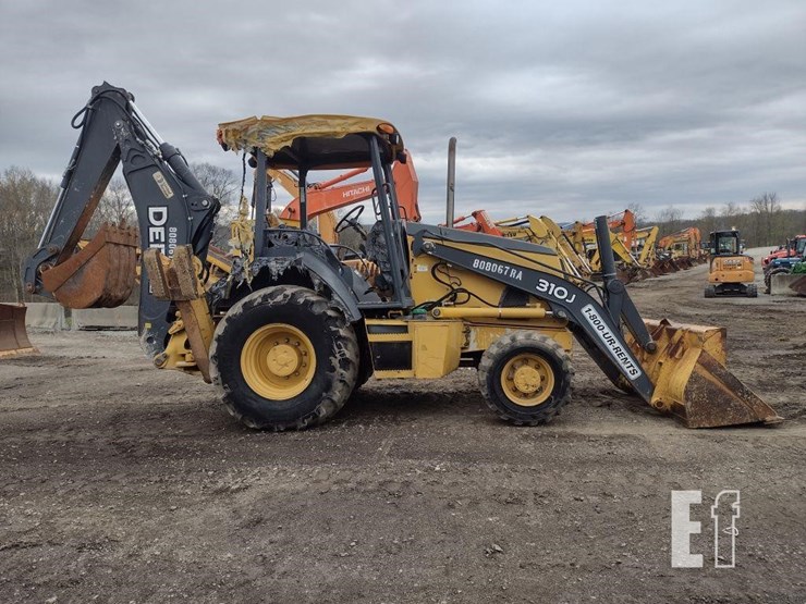 2010-deere-310j-image-3