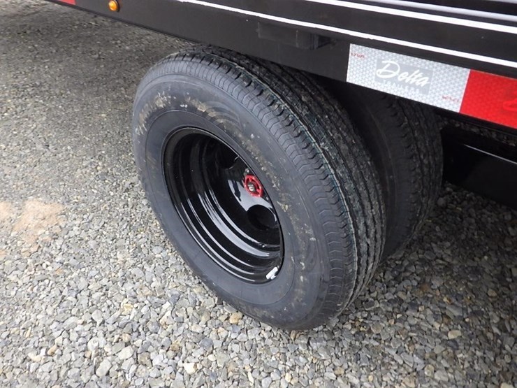 2026-delta-26'-t/a-tilt-deck-trailer-image-17