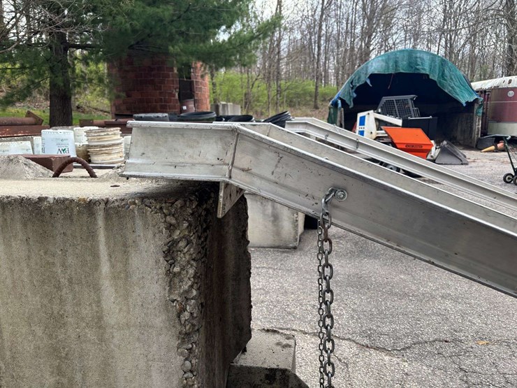 magliner-aluminum-walk-ramp-image-7