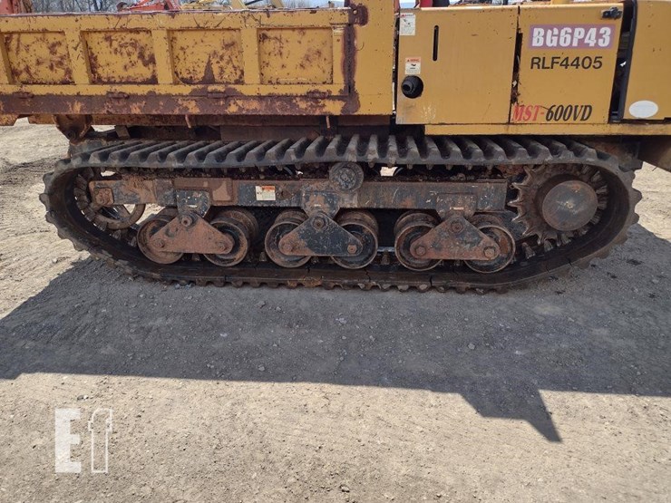 2012-morooka-mst600vd-image-19