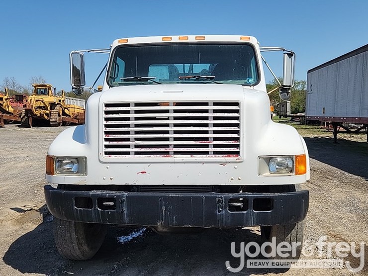 1989-international-4900-image-19