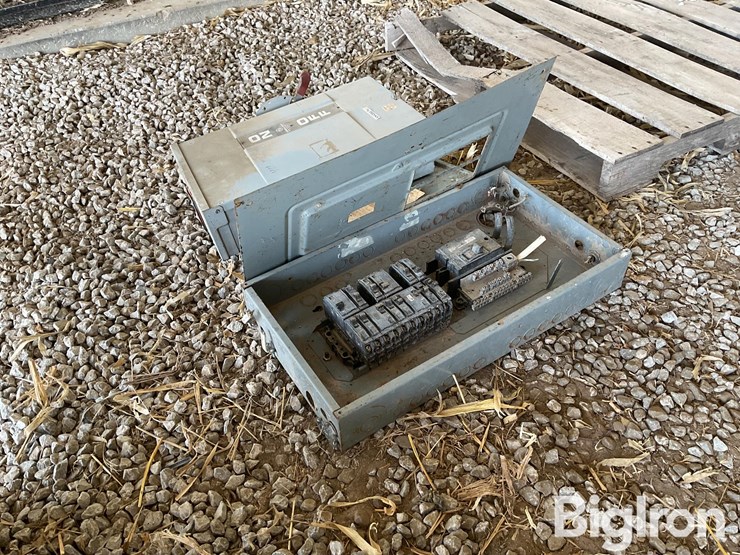 square-d-electrical-boxes-image-6