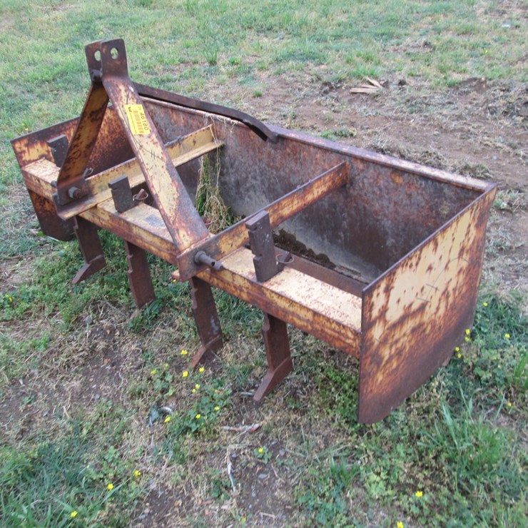 #46180 • 5’ Box Blade w/Rippers