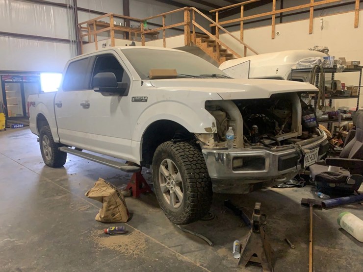 2019-ford-f150-image-1