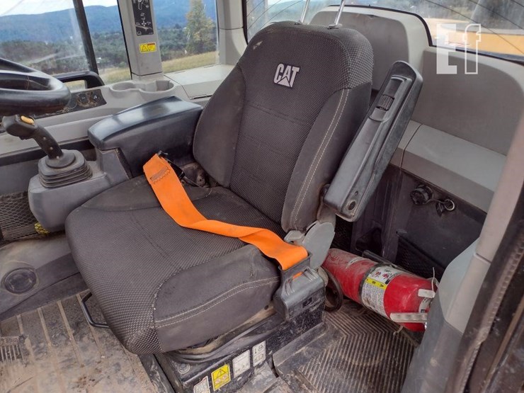 caterpillar-926m-image-12