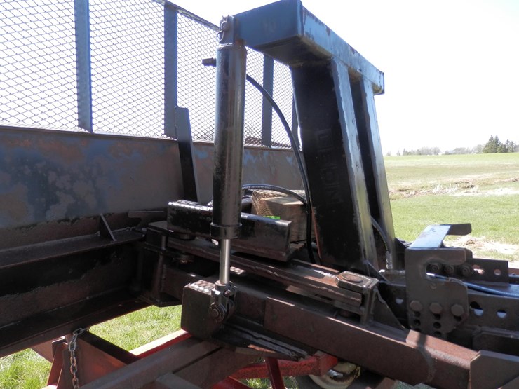 unknown-12-ft-image-3