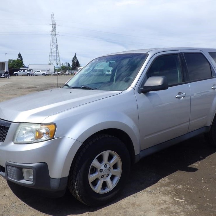 2010 MAZDA TRIBUTE